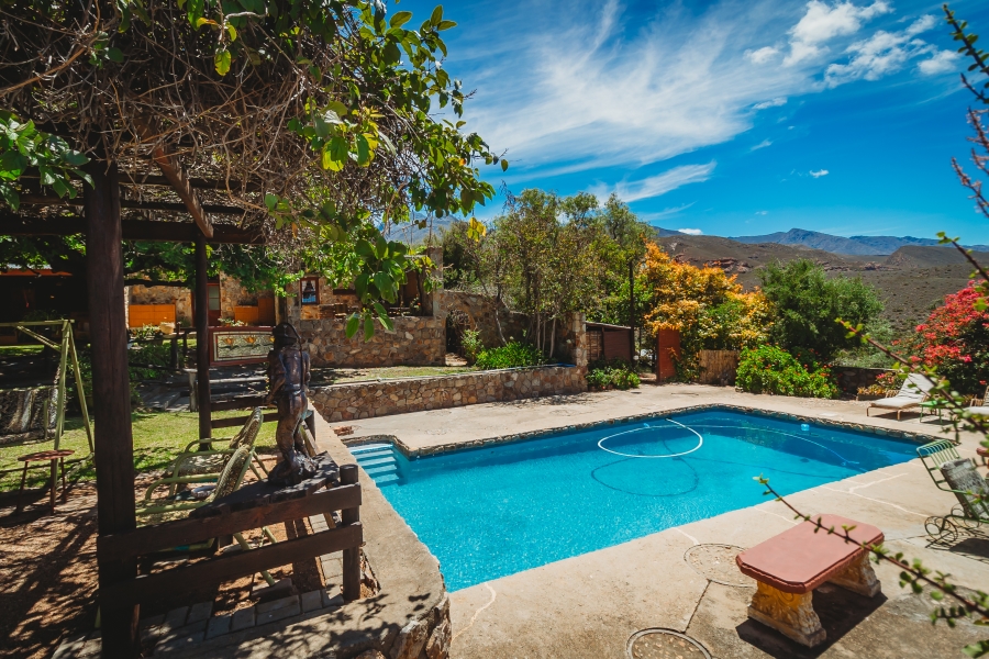 5 Bedroom Property for Sale in De Rust Western Cape